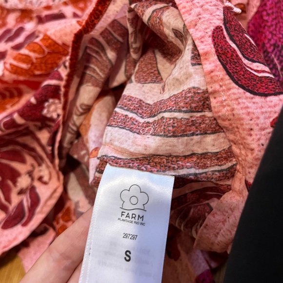 Farm Rio Ainika Print Macaws Blouse Size XS - Picture 7 of 10